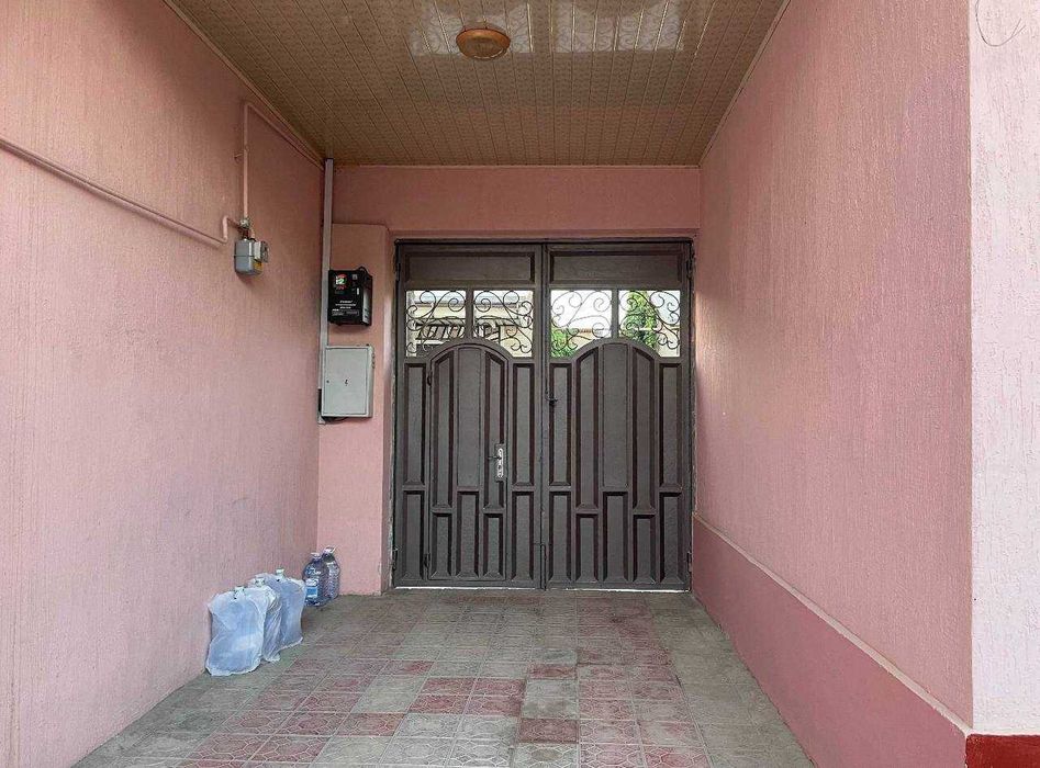 5 хона 3,5 сотокдан иборат булган ховли сотилмокда