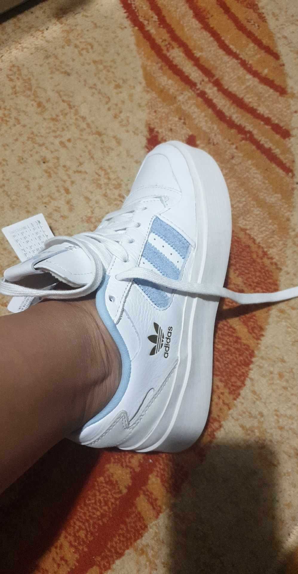 Adidas originali