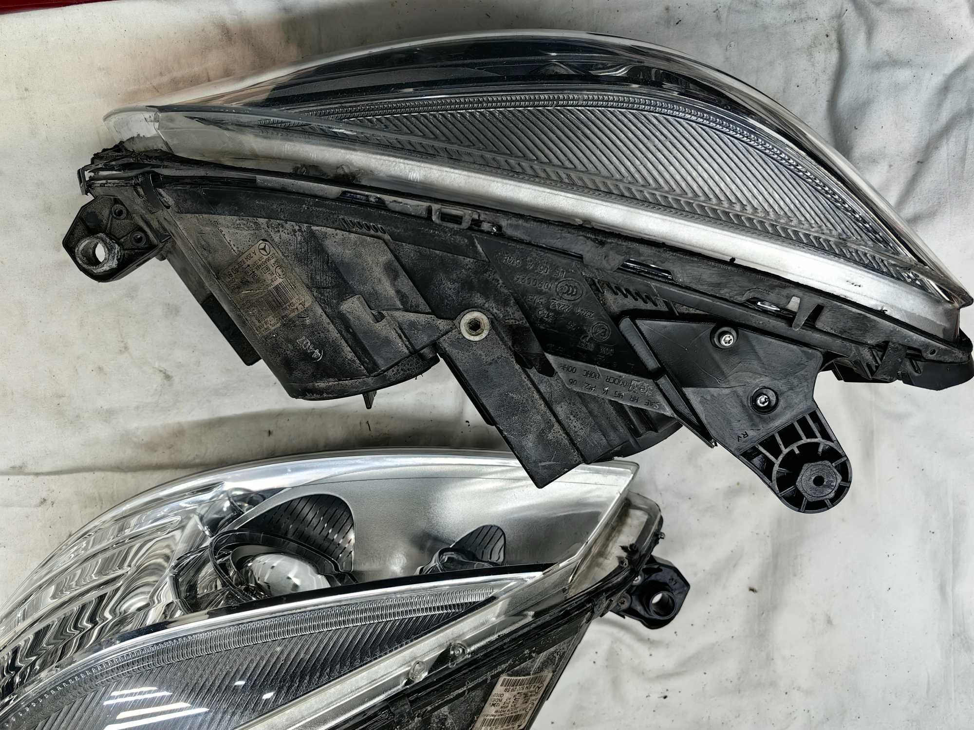 Оригинални  фарове  Мерцедес Ц 204  Mercedes C 204 Bixenon