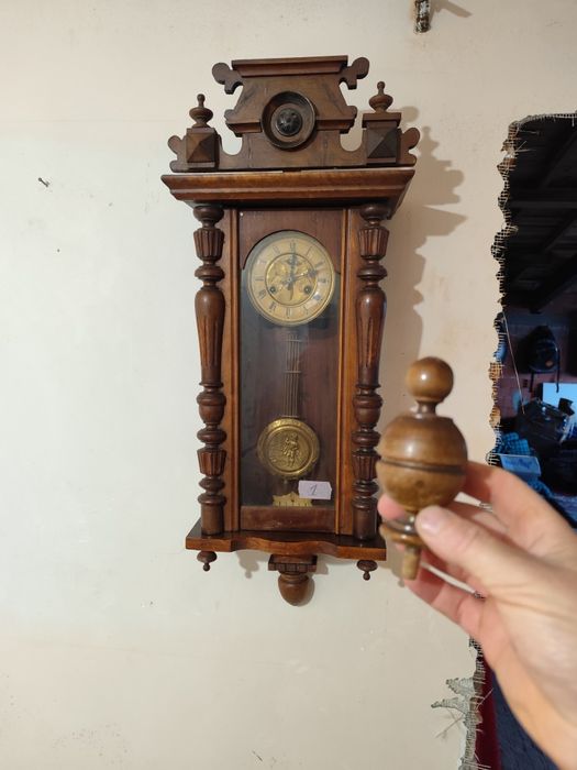 Gustaf beker стенени часовници 150лева