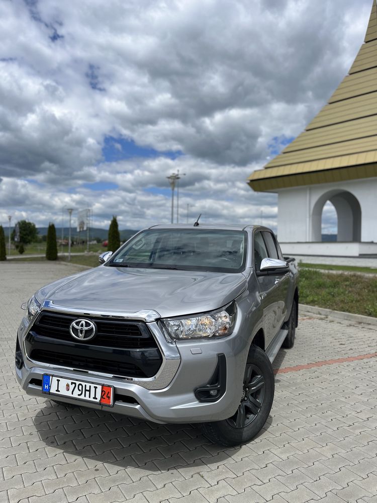 Toyota Hilux 2021/07 în garantie 110.646 km real cu carte service