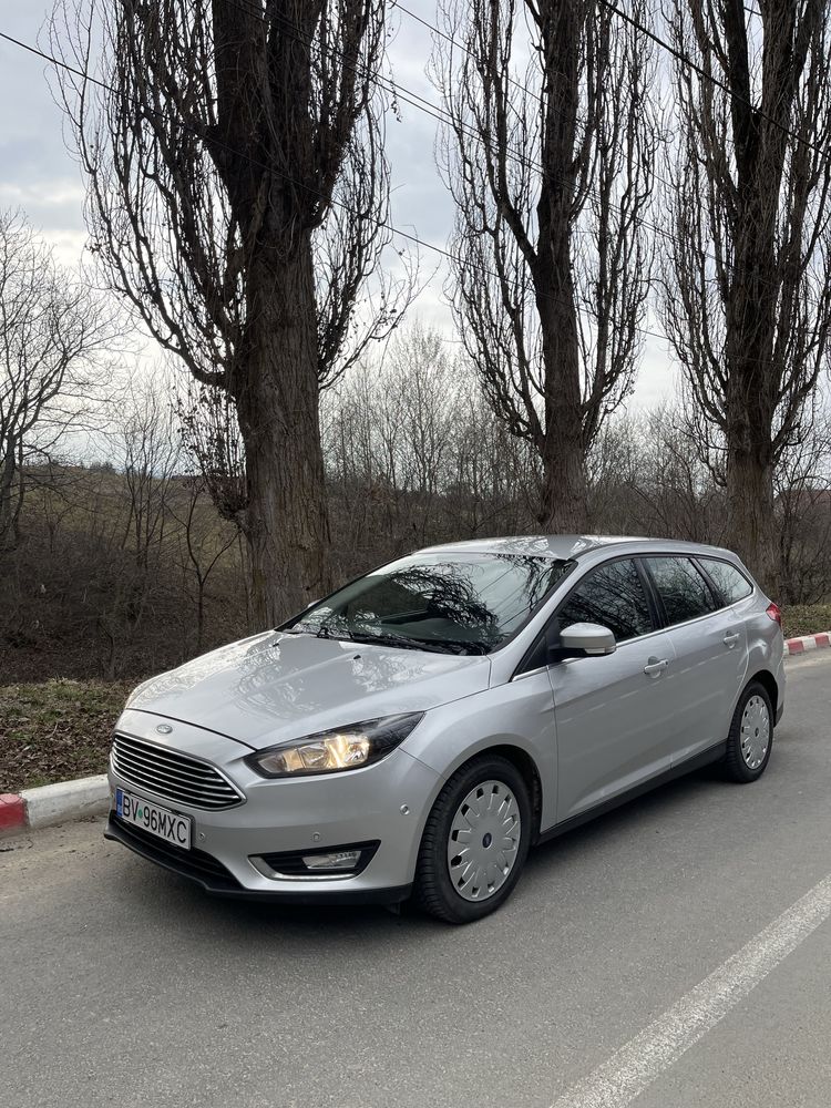 Ford focus 2015.