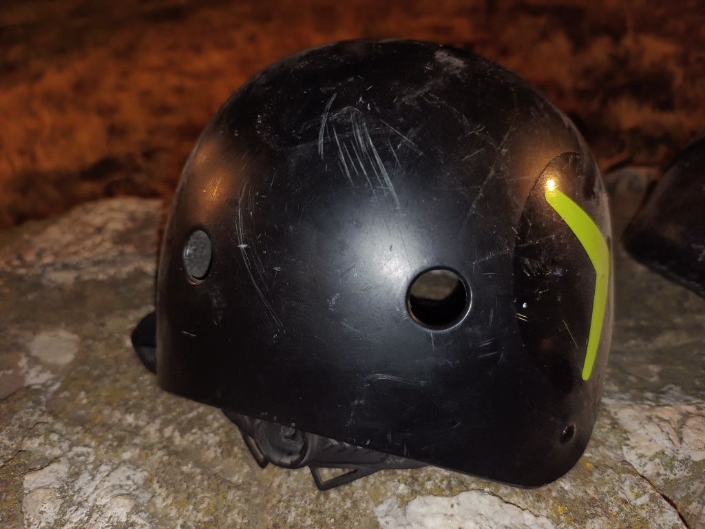 Casti protectie 2 modele role, biciclete, trotinete