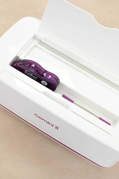 Машина за щанцоване и релеф Gemini II Плотер