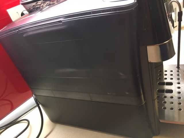 Vand  expresor automat de cafea  Bosch defect