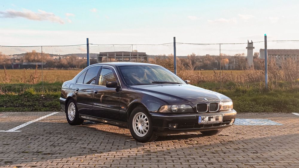 BMW 523i E39 1996