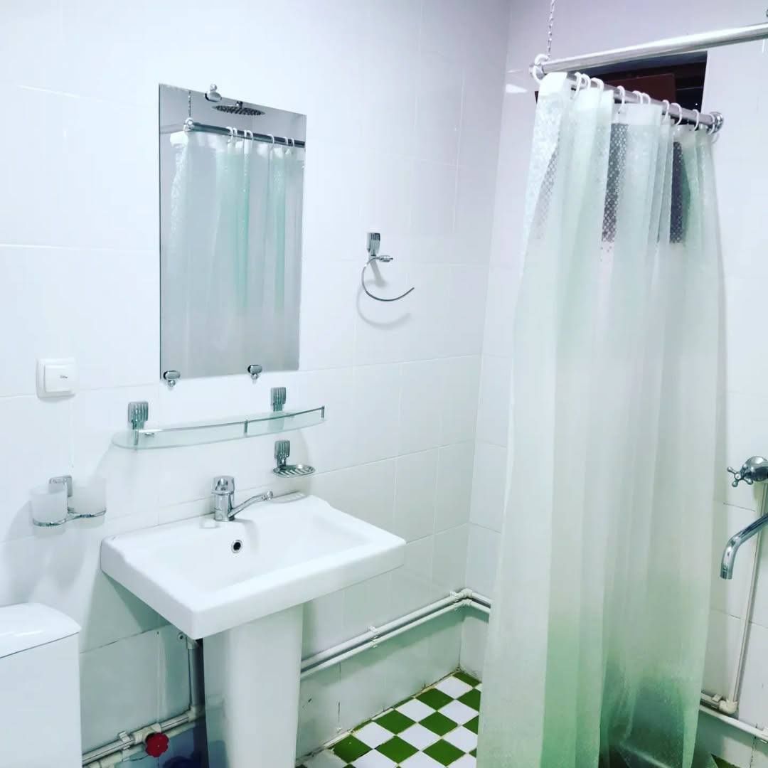 Bez zaks Gostinisa Buxoro shaxrida qulay va hamyonbop narxlarda