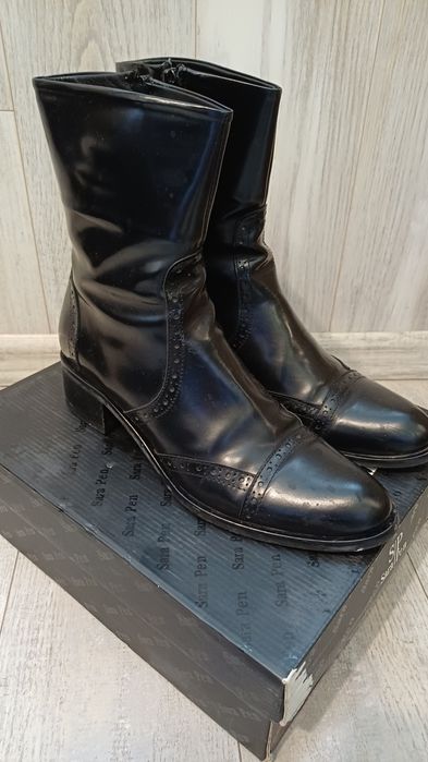 Дамски боти Sara Pen