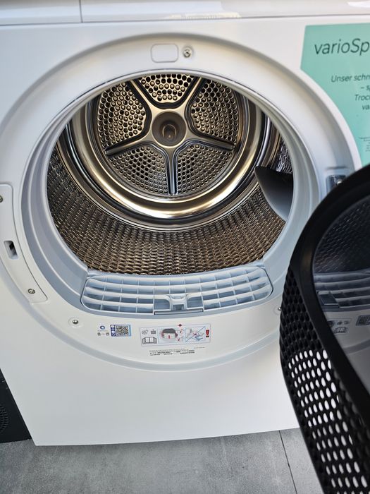 Сушилня с термопомпа Siemens IQ 700 wi-fi isensoric 9кг.