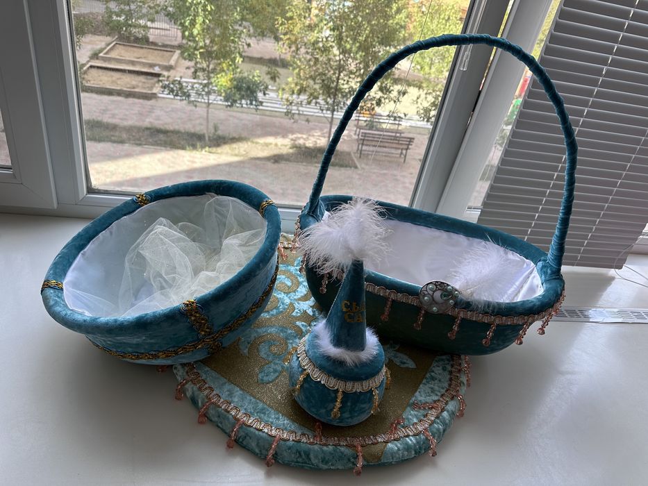 Сырға салу комплекты