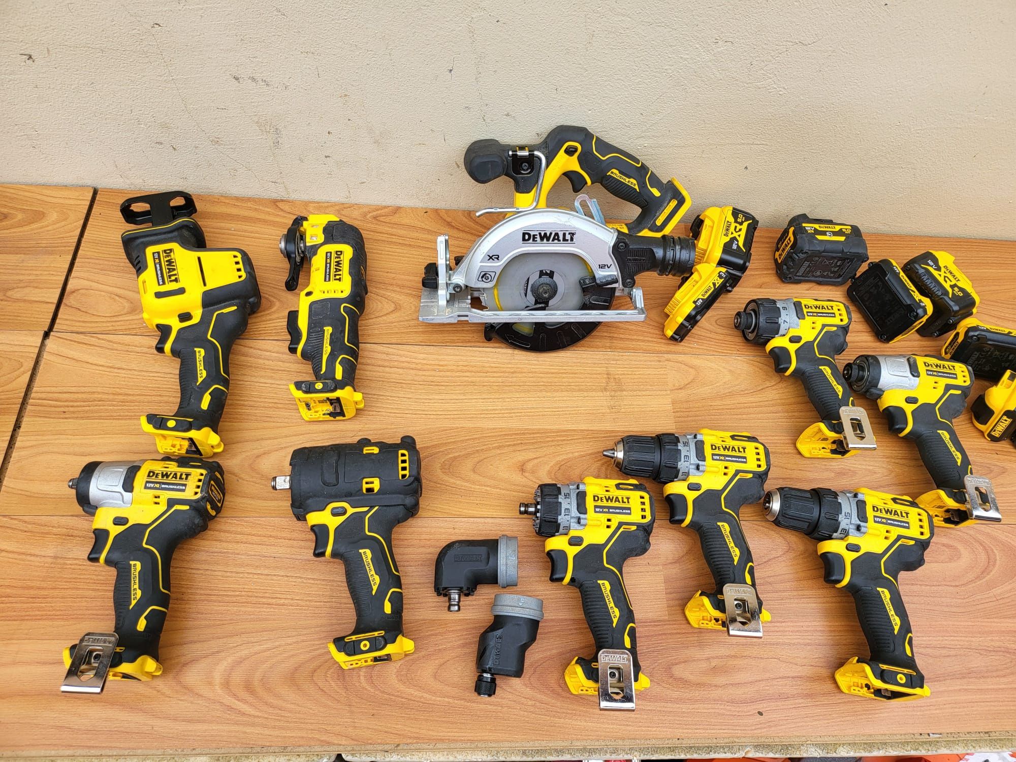 Scule Dewalt 12 V