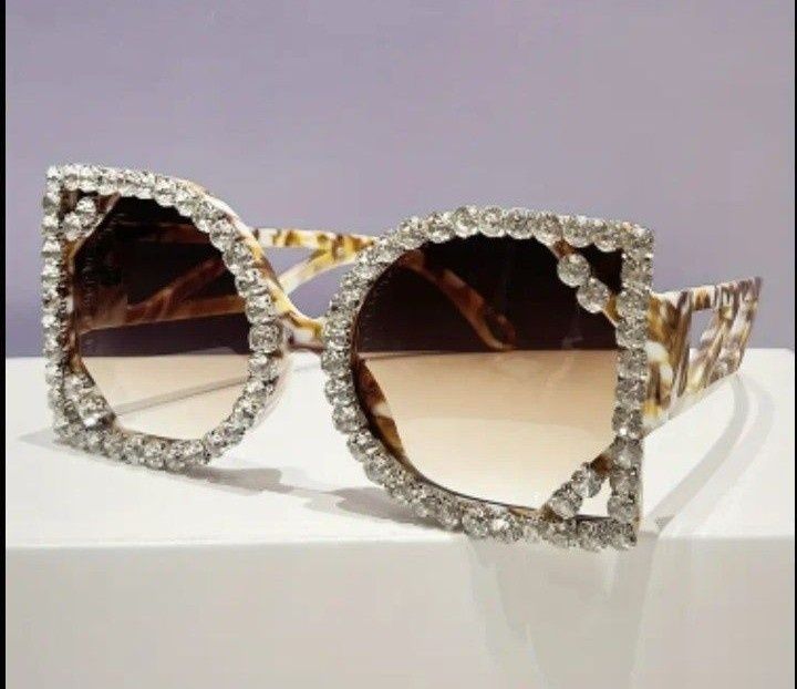 Ochelari DG new model, super pret/aplicații strass