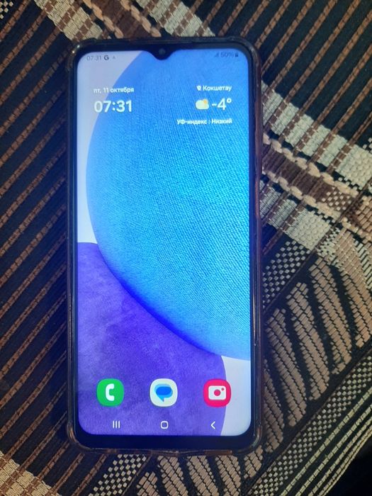 Продам телефон samsung a23