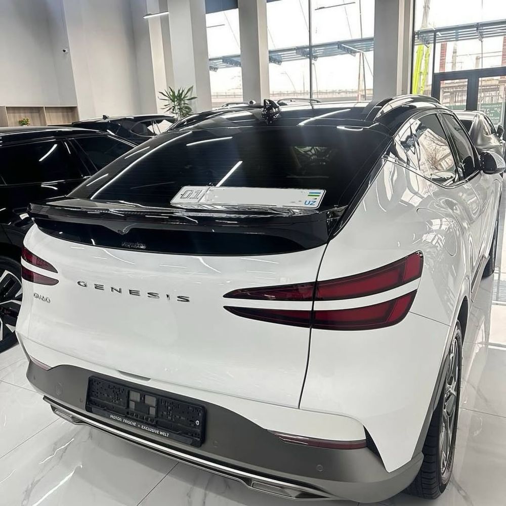 Genesis Gv 60 електромобил срочно отдам дешевле