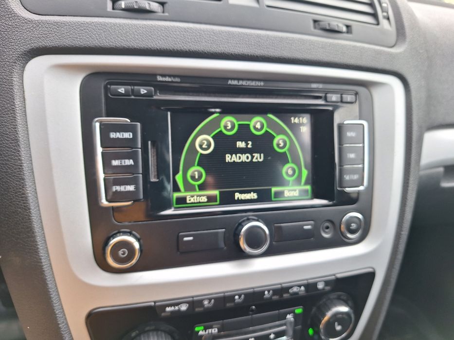 Navigatie Skoda Octavia2 an fabricație 2011