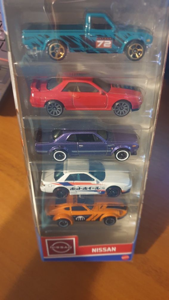 Hot wheels pack 5