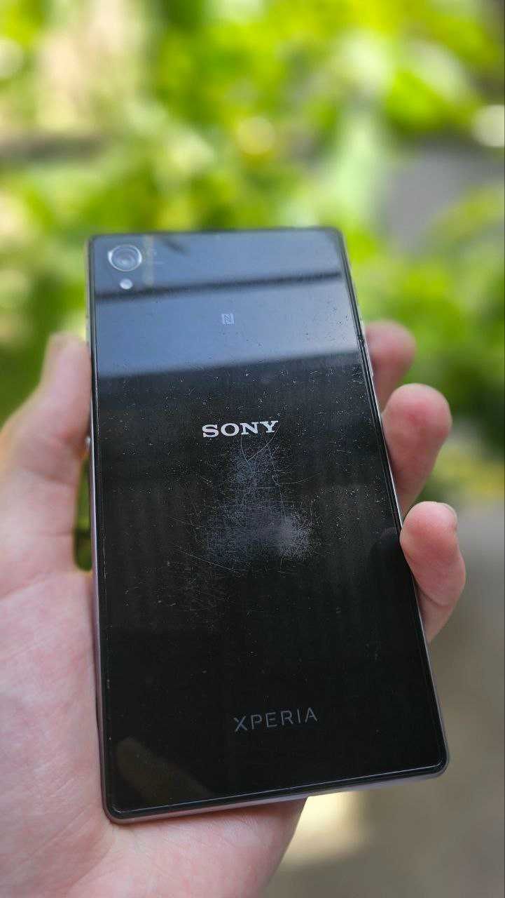 Продам Sony Xperia Z1