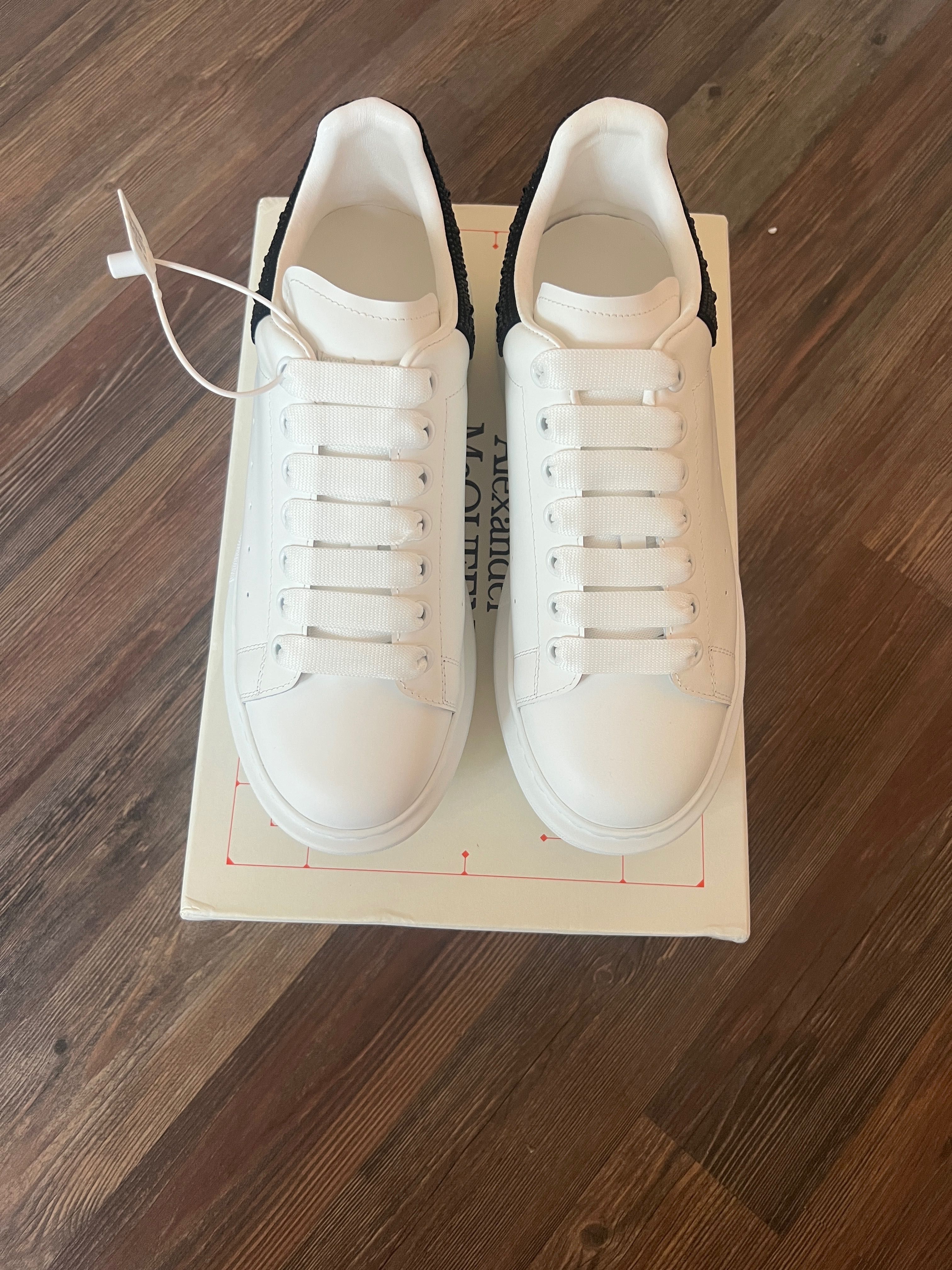Кецове А. Mcqueen