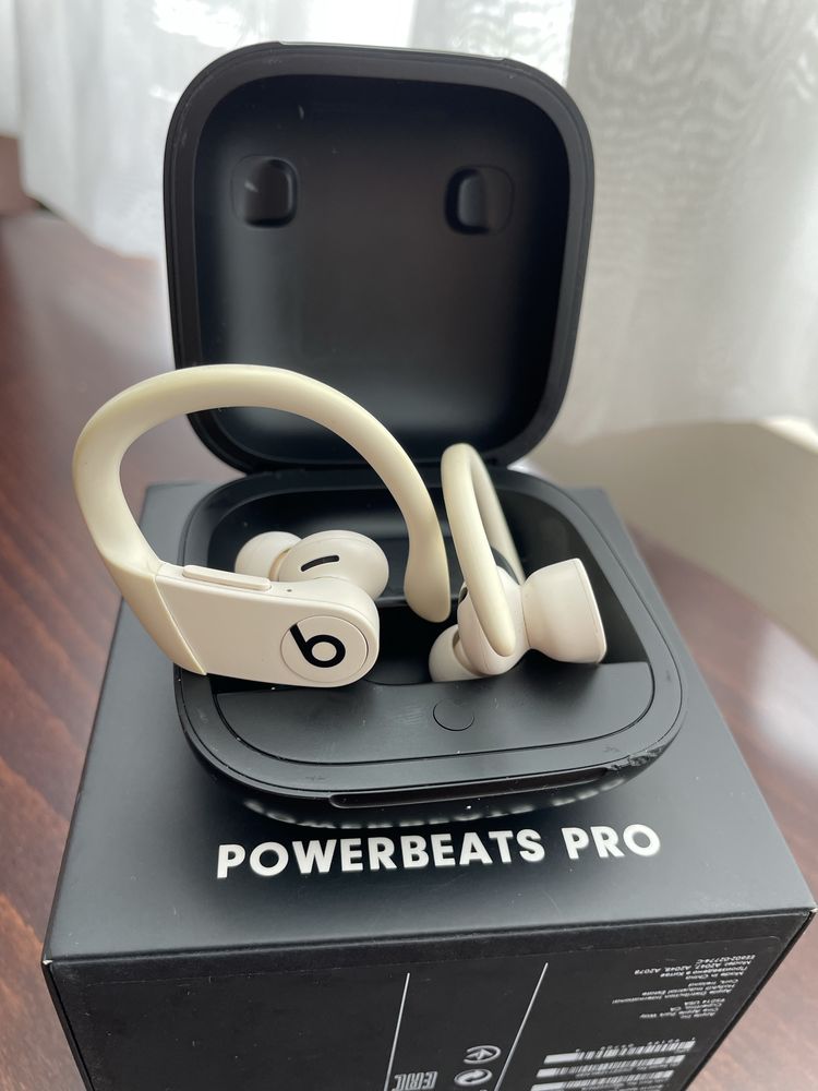 Beats by dre powerbeats