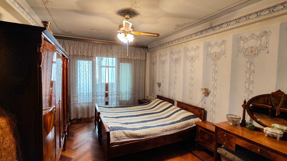 4-х Комнатная квартира на Буюк Ипак Йули 124кв.м.