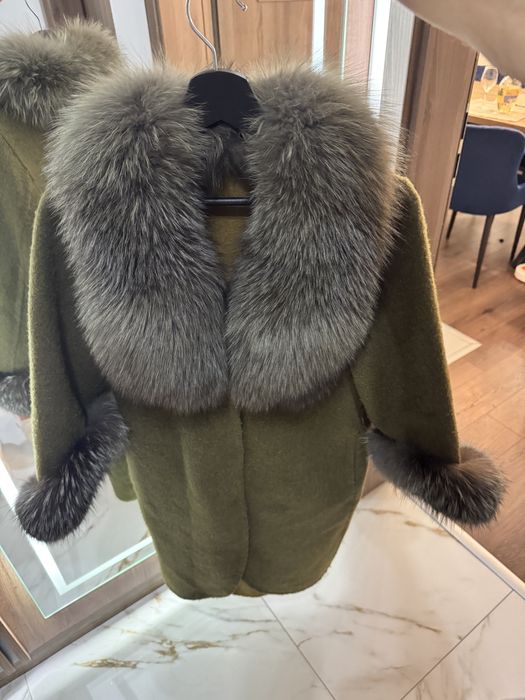 Палто от естествена вълна и естествен косъм