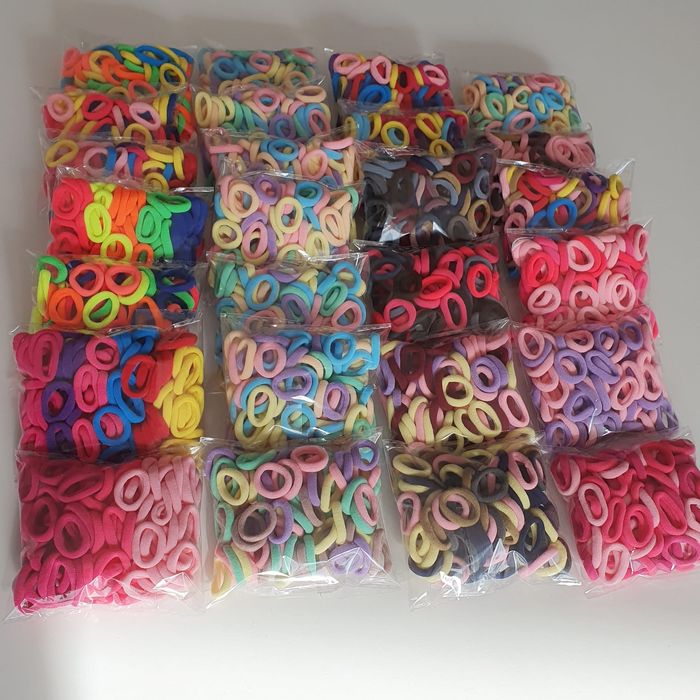 Аксессуары, резинки, заколки для волос