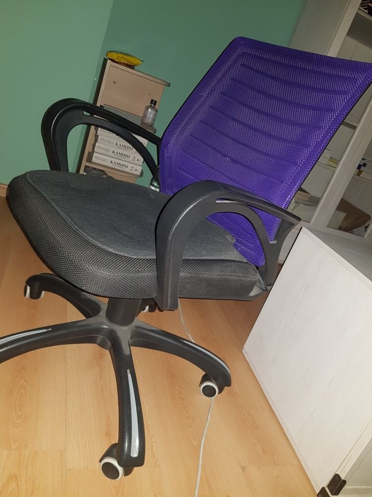 Кресло продам для офиса