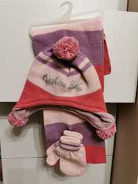 Шапка шал и ръкавици
