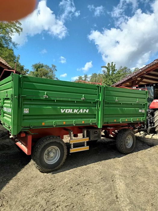 Remorca agricola 10 t axa dubla Volkan cu basculare pe 3 parti