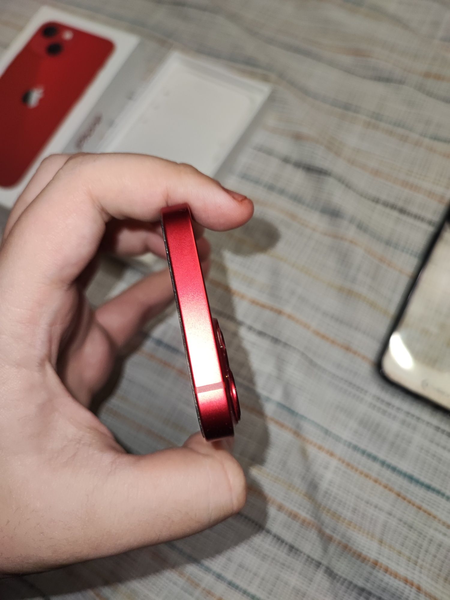 iPhone 13 mini, 128GB, Product Red