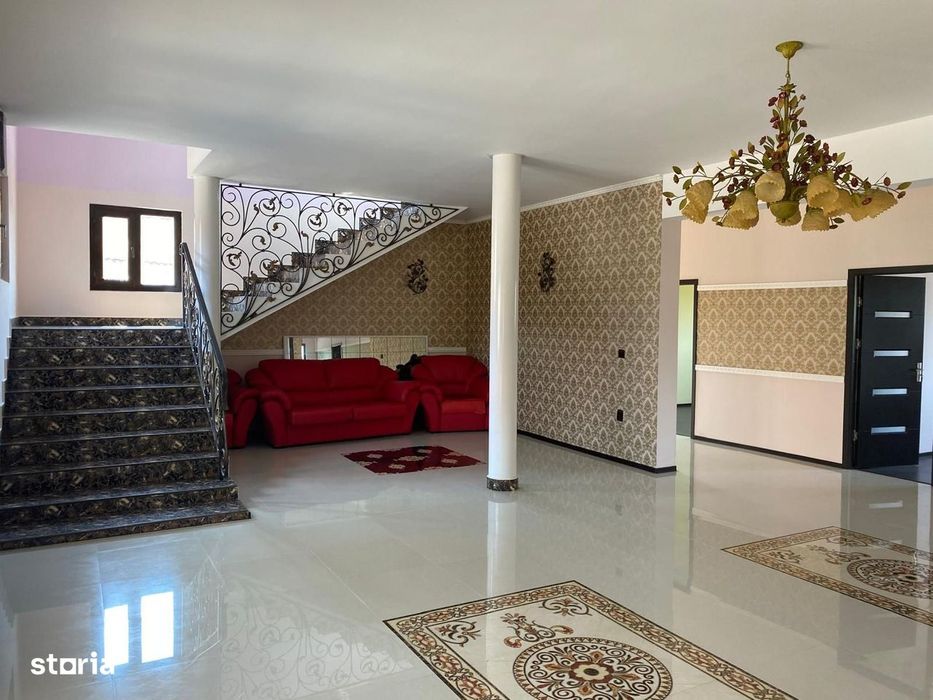 Casă de vânzare sau de închiriat in M12- INVESTIȚIE SAU LOCUINȚĂ?