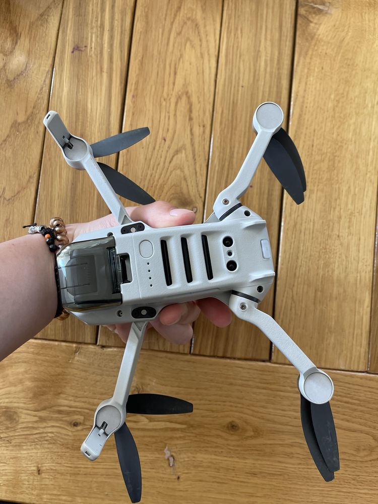 Vand drona dji mini 2 se