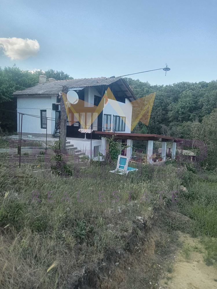 Къща в с.Осеново, област Варна