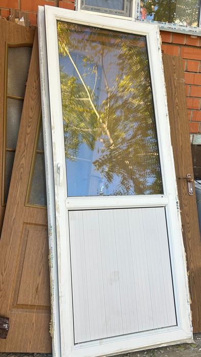 Продаются межкомнатные двери