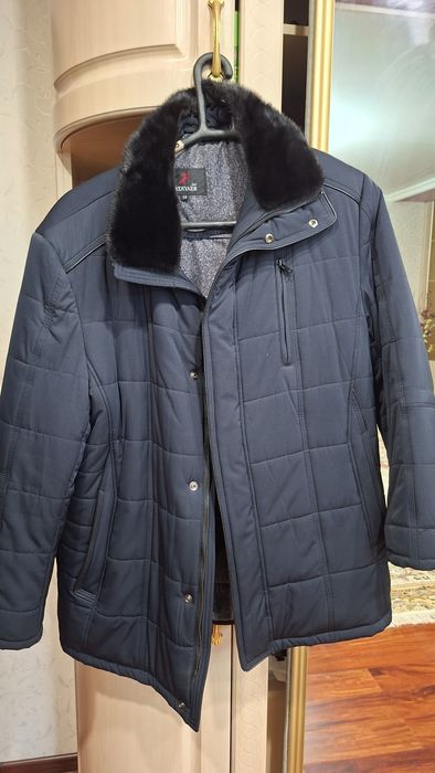 Продам мужскую куртку