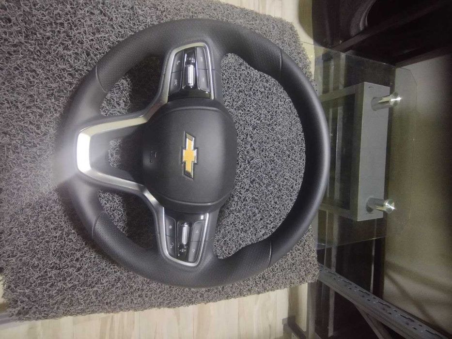 Автомобильный руль