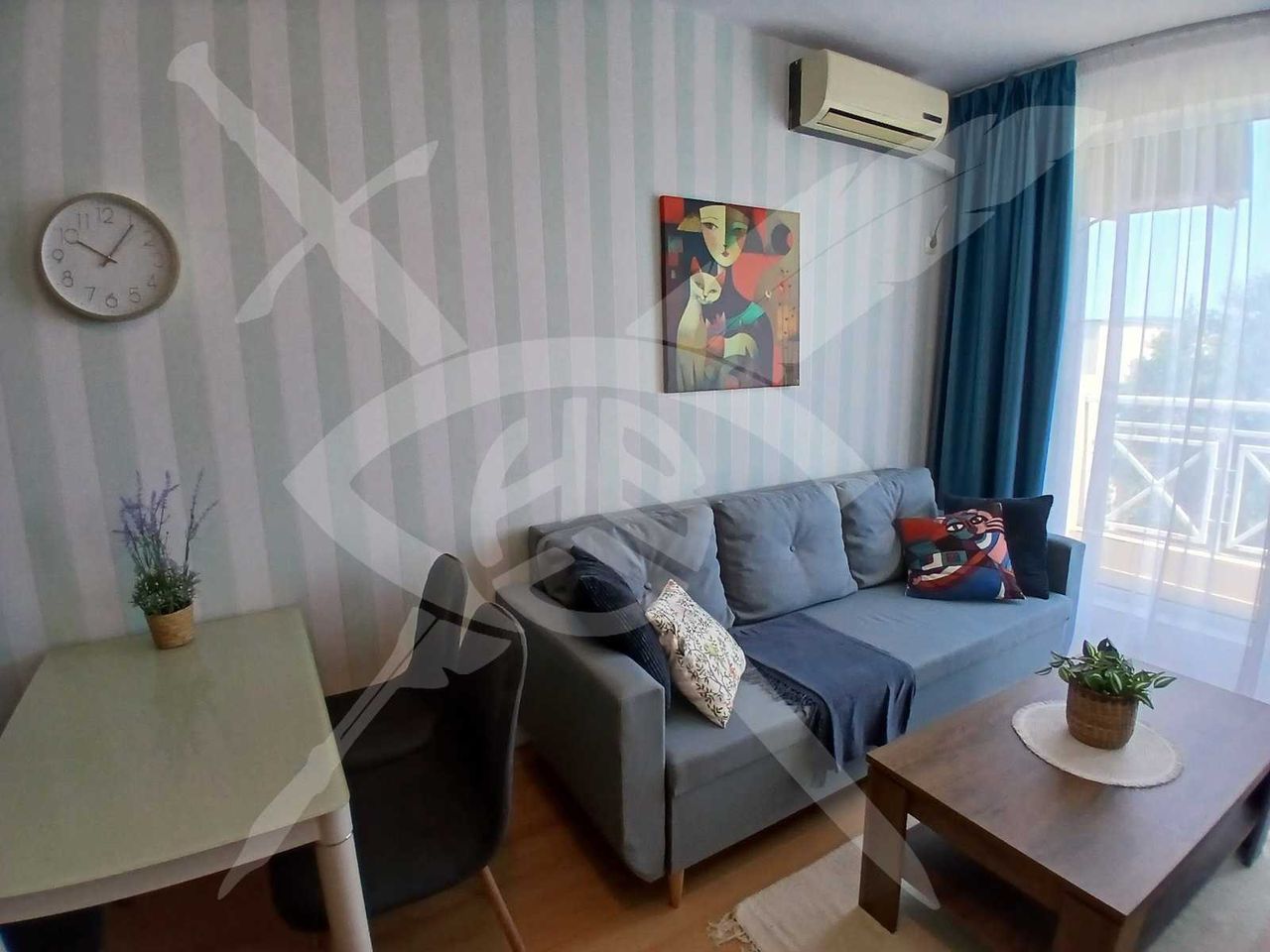 Продава се Двустаен апартамент в к.к. Слънчев бряг - 58 кв.м за 897 €/кв.м - Снимка #2