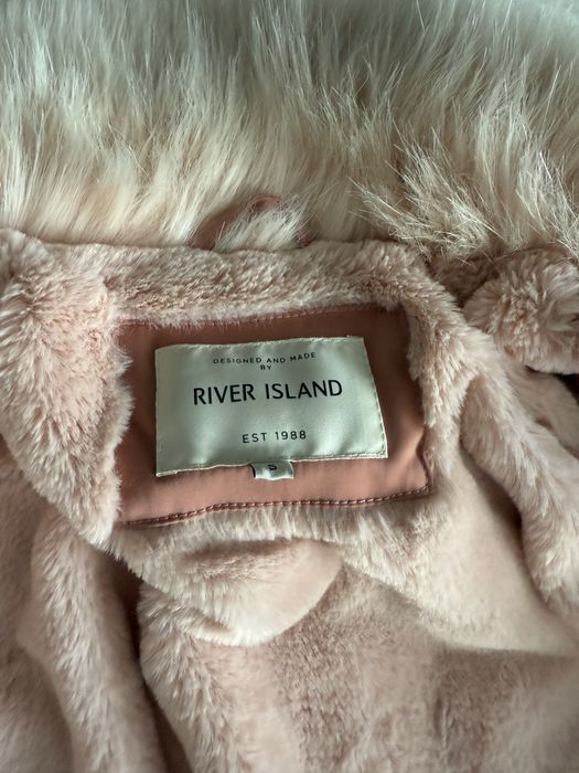 Geaca femeie………..