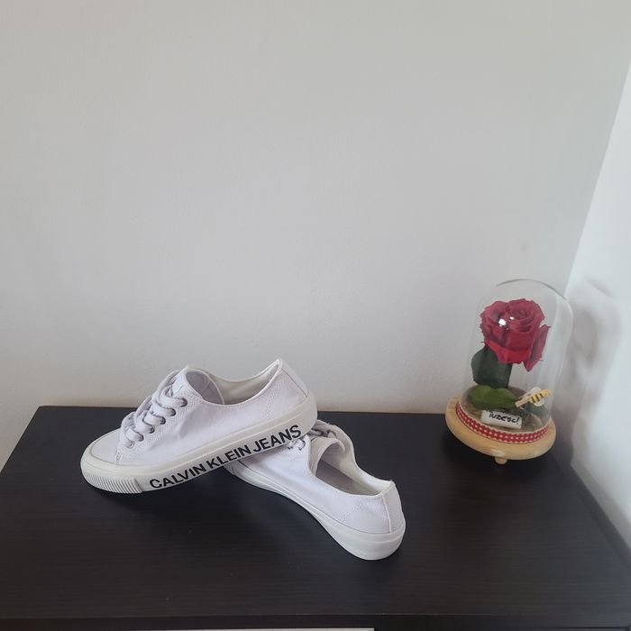 Tenesi damă Calvin Klein