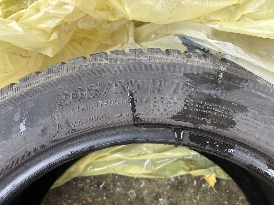 4 anvelope iarna Michelin 205 55 r16