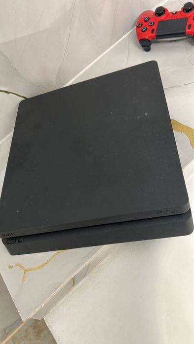 Vand ps 4 doua manete