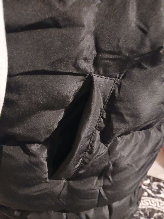 Vestă de damă L /XL..100 de lei bucata..