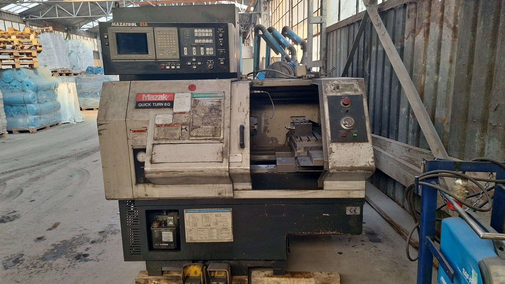 Strung Mazak CNC