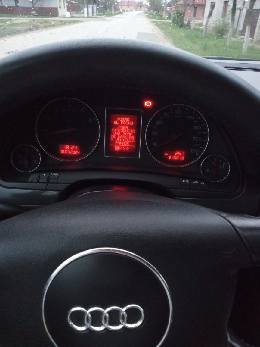 Audi A4 B6 2.0 benzină