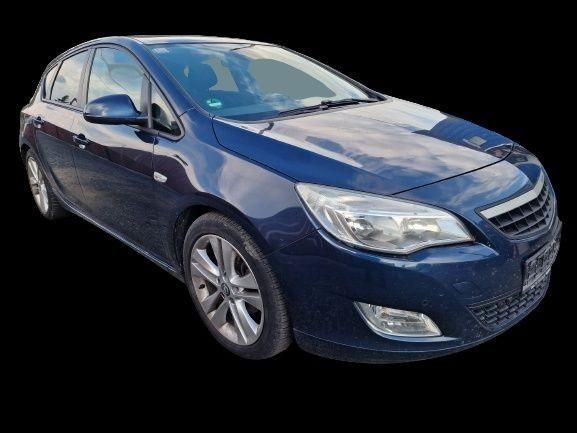 Contra aripa fata Opel Astra J