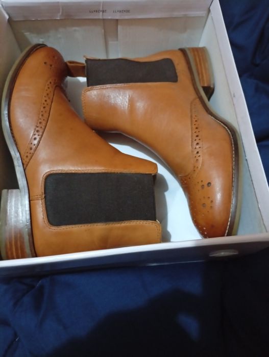 Ghete din piele naturală