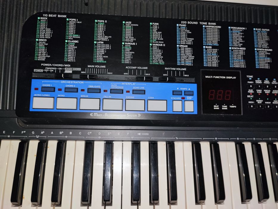 Orga Casio TONE BANK CT-670