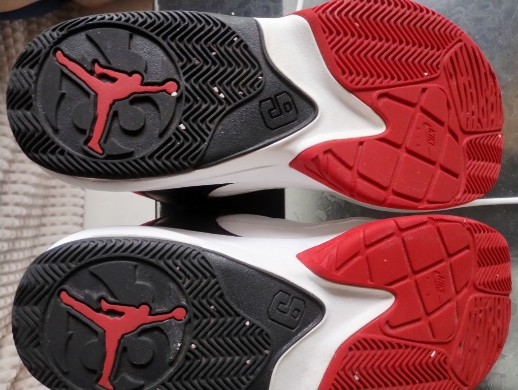 Jordan Max Aura 3