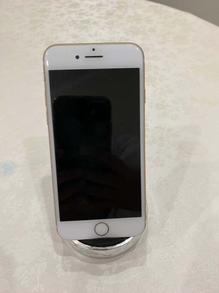 iPhone 7 продам срочно