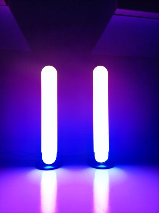 Rgb светильник с разными цветами